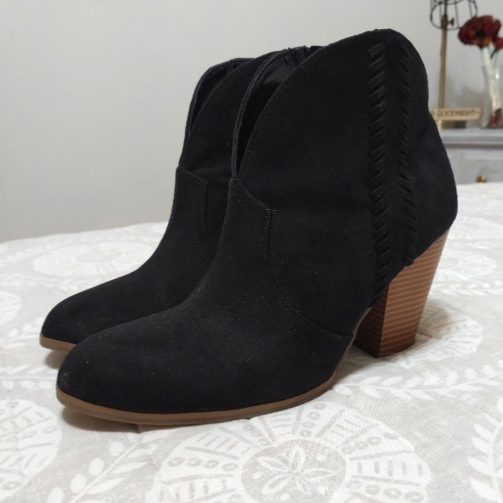 Lane Bryant black ankle boots
